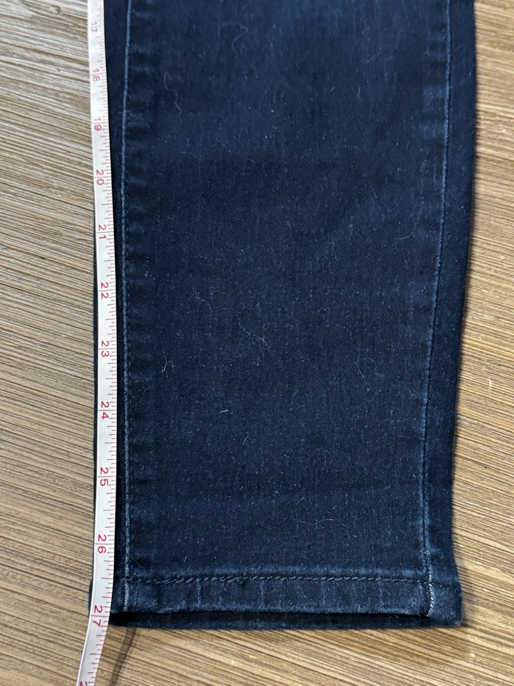 Dark Wash Pull-On Totally Shaping Skinny Jeggings - Picture 7 of 7